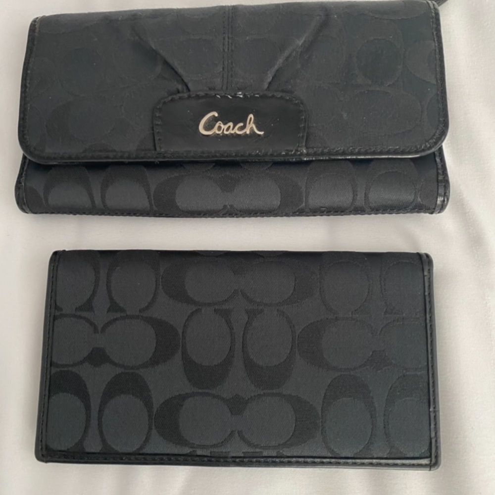 Coach Wallet/Checkbook C Black Satin